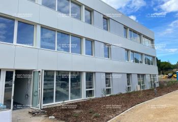 Location bureau Ventabren (13122) - 1053 m² à Ventabren - 13122