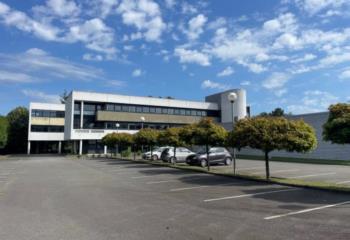 Location bureau Vern-sur-Seiche (35770) - 1871 m²