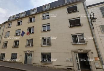 Location bureau Versailles (78000) - 840 m²