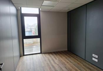 Location bureau Villenave-d'Ornon (33140) - 188 m²