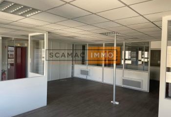 Location bureau Villeneuve-la-Garenne (92390) - 432 m² à Villeneuve-la-Garenne - 92390