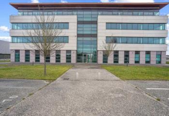 Location bureau Villeneuve-le-Roi (94290) - 2137 m² à Villeneuve-le-Roi - 94290