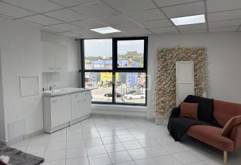 Location bureau Villeneuve-Loubet (06270) - 42 m²