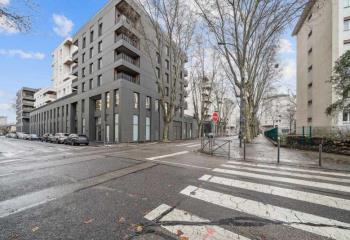 Location bureau Villeurbanne (69100) - 415 m²