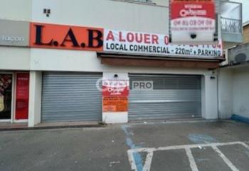 Location local commercial Antibes (06600) - 220 m²