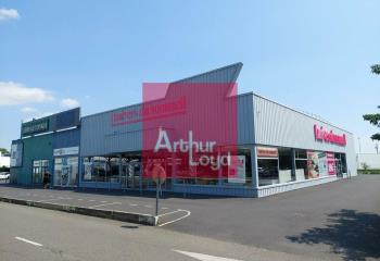 Location local commercial Aubière (63170) - 589 m² à Aubière - 63170