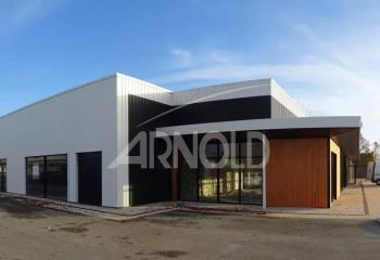 Location local commercial Baud (56150) - 400 m²