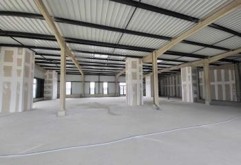 Location local commercial Bègles (33130) - 596 m²