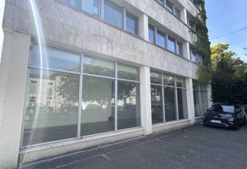 Location local commercial Bordeaux (33000) - 50 m² à Bordeaux - 33000