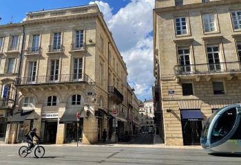 Location local commercial Bordeaux (33000) - 55 m²