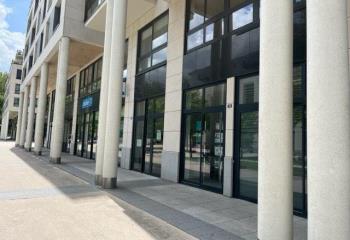 Location local commercial Caen (14000) - 160 m²