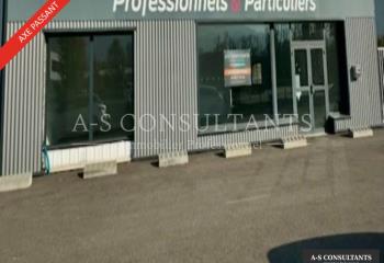 Location local commercial Chambéry (73000) - 300 m² à Chambéry - 73000