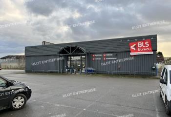 Location local commercial Châteaubriant (44110) - 400 m² à Châteaubriant - 44110