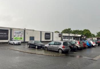 Location local commercial Dammarie-les-Lys (77190) - 906 m² à Dammarie-les-Lys - 77190