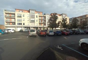 Location local commercial Fécamp (76400) - 718 m²