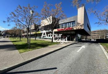 Location local commercial Fréjus (83600) - 162 m²