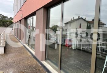 Location local commercial Jassans-Riottier (01480) - 150 m² à Jassans-Riottier - 01480