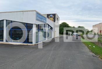 Location local commercial Jaux (60880) - 127 m²