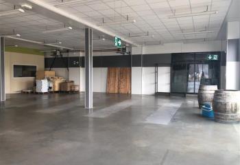 Location local commercial La Ville aux Dames (37700) - 400 m²