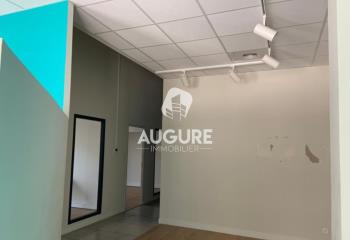 Location local commercial Marseille 6 (13006) - 129 m²