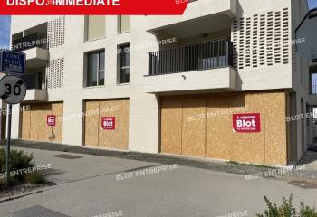 Location local commercial Montauban-de-Bretagne (35360) - 171 m²