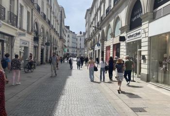 Location local commercial Nantes (44000) - 80 m² à Nantes - 44000