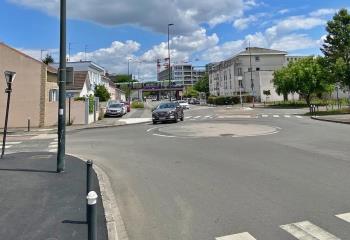 Location local commercial Nantes (44300) - 54 m²