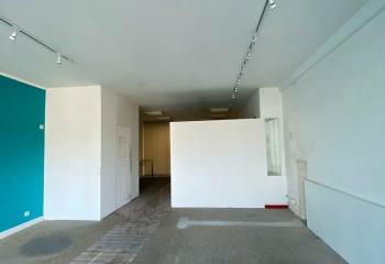 Location local commercial Nantes (44000) - 74 m²