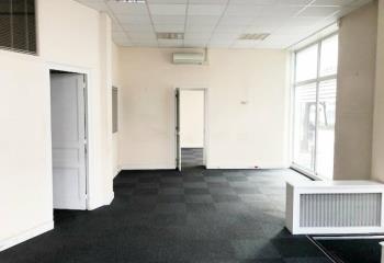 Location local commercial Nantes (44100) - 102 m² à Nantes - 44000