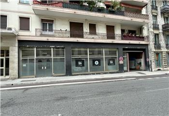 Location local commercial Nice (06000) - 1855 m²