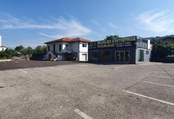 Location local commercial NICE (06200) - 562 m² à Nice - 06000