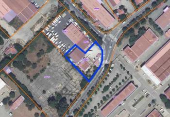 Location local commercial Nîmes (30900) - 240 m²