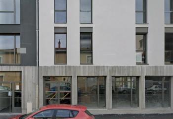 Location local commercial Oullins (69600) - 79 m²