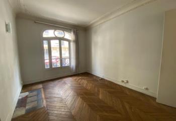 Location local commercial Paris 12 (75012) - 12 m² à Paris 12 - 75012