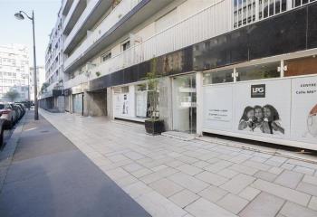 Location local commercial Paris 15 (75015) - 106 m² à Paris 15 - 75015