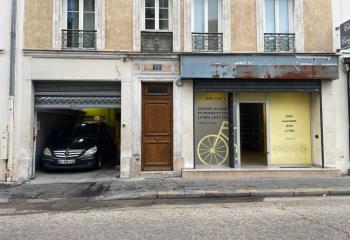 Location local commercial Paris 15 (75015) - 210 m²