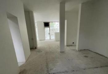 Location local commercial Paris 16 (75016) - 77 m²