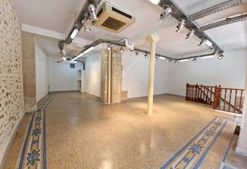 Location local commercial Paris 8 (75008) - 126 m²