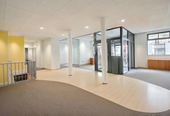 Location local commercial Paris 9 (75009) - 252 m² à Paris 9 - 75009