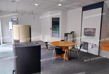 Location local commercial Pontivy (56300) - 250 m²