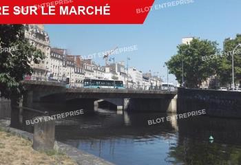 Location local commercial Rennes (35000) - 125 m² à Rennes - 35000