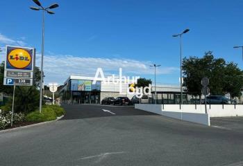 Location local commercial Roquebrune-sur-Argens (83520) - 460 m² à Roquebrune-sur-Argens - 83520