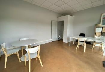 Location local commercial Saint-Caprais-de-Bordeaux (33880) - 27 m² à Saint-Caprais-de-Bordeaux - 33880