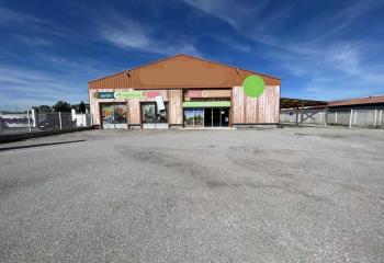 Location local commercial Saint-Estève (66240) - 500 m² à Saint-Estève - 66240