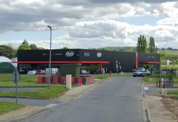 Location local commercial Saint-Laurent-des-Vignes (24100) - 480 m² à Saint-Laurent-des-Vignes - 24100