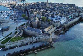 Location local commercial Saint-Malo (35400) - 45 m²