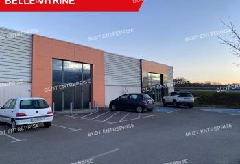 Location local commercial Saint-Martin-des-Champs (29600) - 476 m²