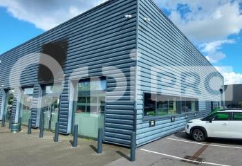 Location local commercial Saint-Maximin (60740) - 345 m²