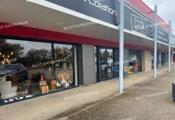 Location local commercial Saint-Philibert (56470) - 250 m² à Saint-Philibert - 56470