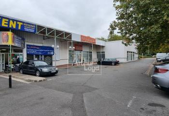 Location local commercial Savigny-le-Temple (77176) - 869 m² à Savigny-le-Temple - 77176